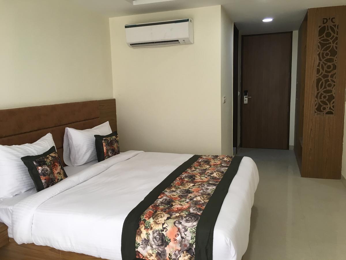 Hotel Airport D'Capitol New Delhi Buitenkant foto