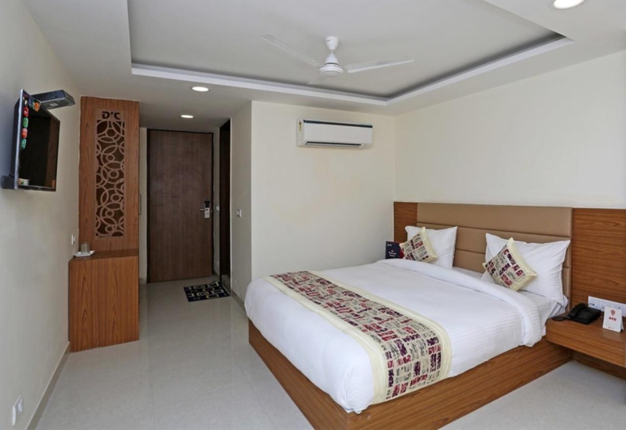 Hotel Airport D'Capitol New Delhi Buitenkant foto