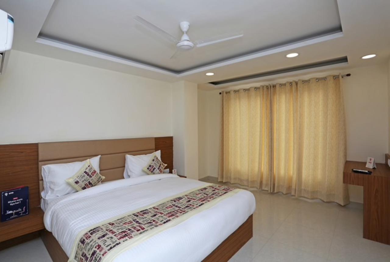 Hotel Airport D'Capitol New Delhi Buitenkant foto
