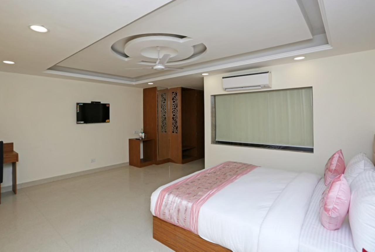 Hotel Airport D'Capitol New Delhi Buitenkant foto