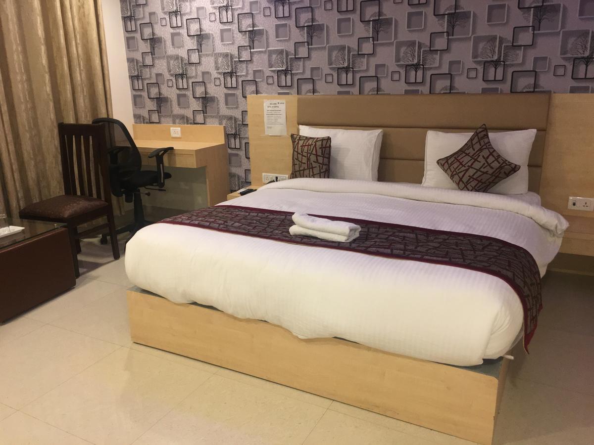 Hotel Airport D'Capitol New Delhi Buitenkant foto